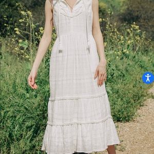 Anthropologie Brand Greylin White Maxi Dress Size Medium